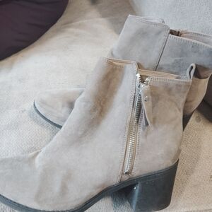 H&M Tan Ankle Booties with Chic Design